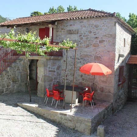 Casa Dos Namorados Vale de Cambra Exterior photo